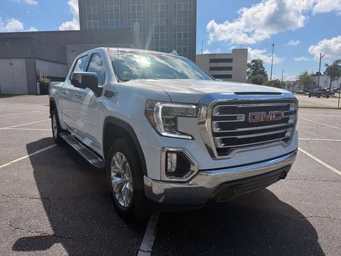 Used 2021 GMC Sierra 1500 SLT AWD/4WD image 3