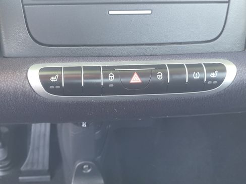 Used 2015 smart fortwo passion RWD image 20
