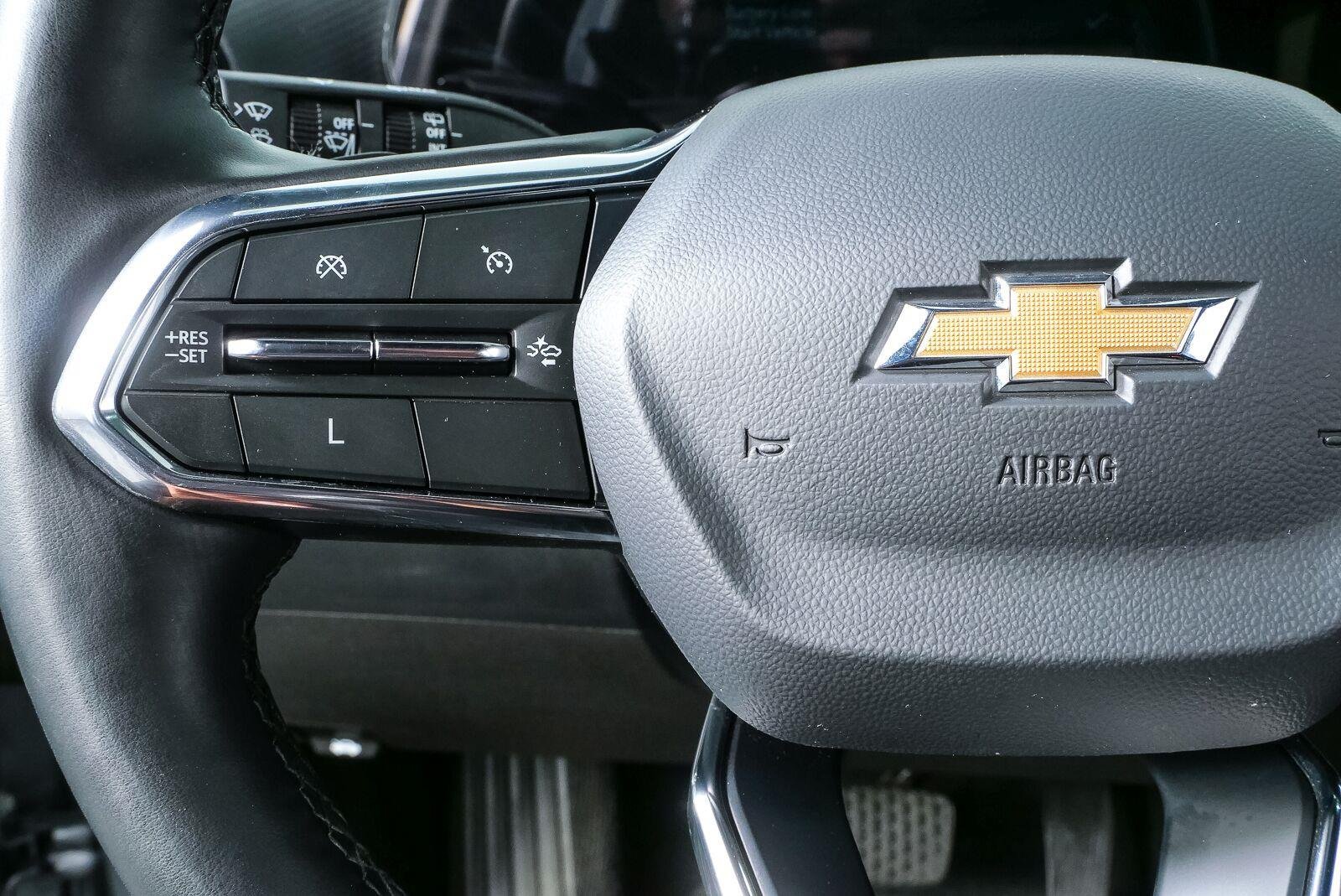 Certified 2025 Chevrolet Equinox LT w/ Convenience Package II FWD image 11