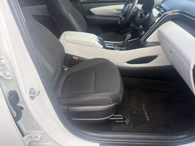 Used 2023 Hyundai Tucson SEL AWD/4WD image 29