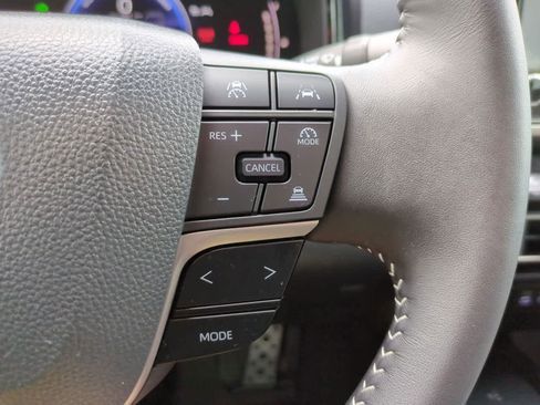 Used 2026 Toyota Camry SE FWD image 23
