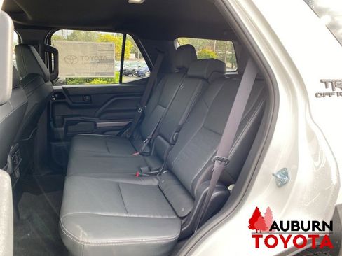 New 2026 Toyota 4Runner TRD Off-Road Premium AWD/4WD image 24