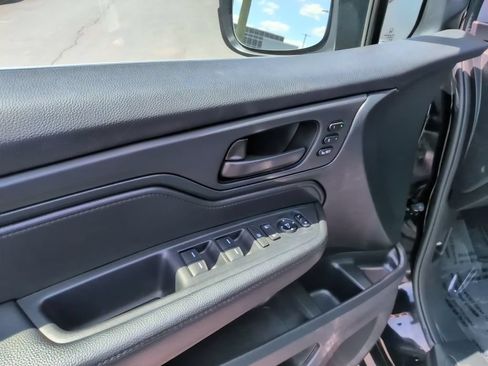 Used 2024 Honda Odyssey EX-L image 20