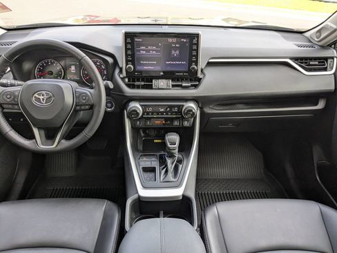 Certified 2022 Toyota RAV4 XLE Premium FWD image 16