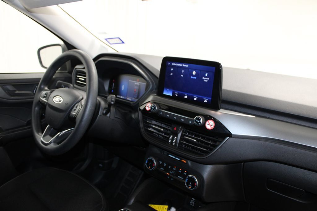 Used 2025 Ford Escape Active FWD image 23