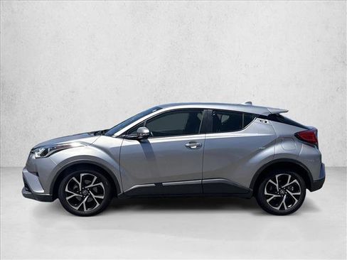 Used 2019 Toyota C-HR XLE FWD image 8