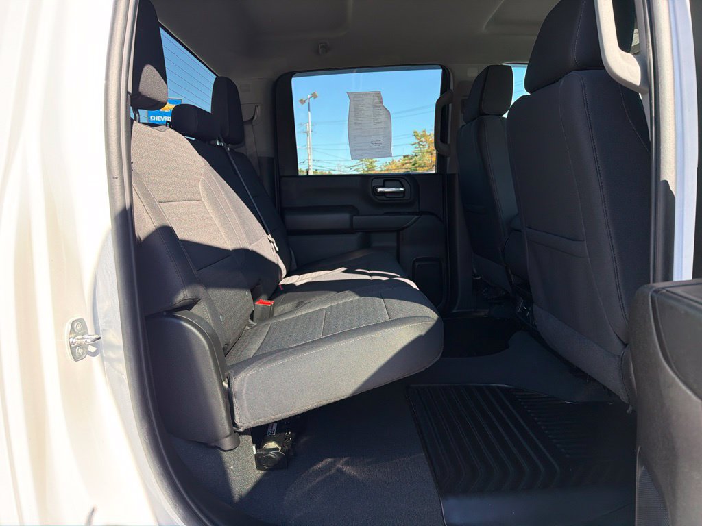 Used 2024 Chevrolet Silverado 2500 Custom w/ Custom Convenience Package AWD/4WD image 29