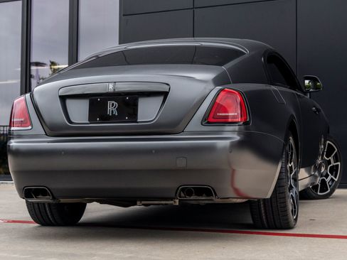 Used 2018 Rolls-Royce Wraith RWD image 2