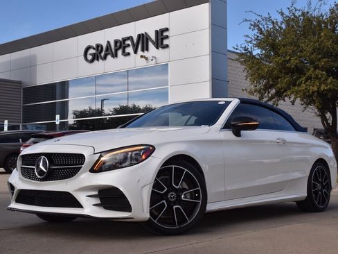 Used 2021 Mercedes-Benz C 300 Cabriolet image 2