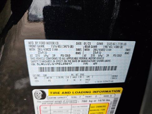Used 2023 Lincoln Navigator Reserve AWD/4WD image 23