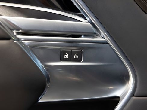 Used 2023 Land Rover Range Rover Long Wheelbase Autobiography AWD/4WD image 53