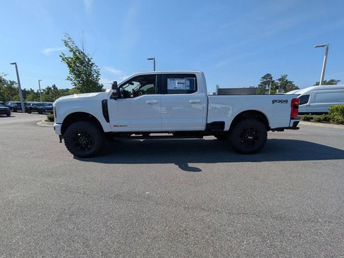 New 2026 Ford F350 Lariat w/ Black Appearance Package AWD/4WD image 7