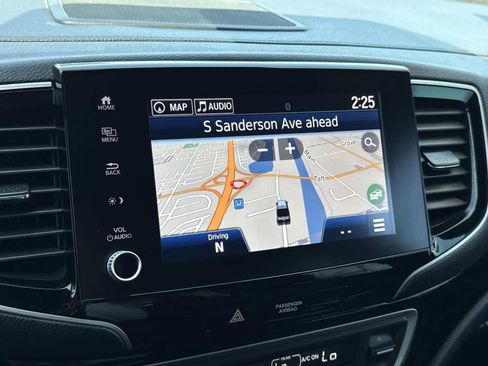 Used 2022 Honda Ridgeline Black Edition image 13