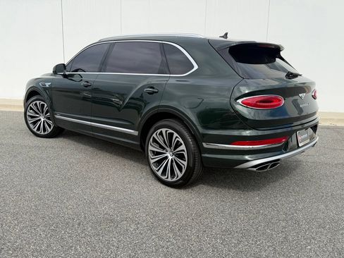 Certified 2024 Bentley Bentayga Extended Wheelbase AWD/4WD image 2