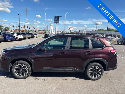 Used 2026 Subaru Forester Premium AWD/4WD image 9