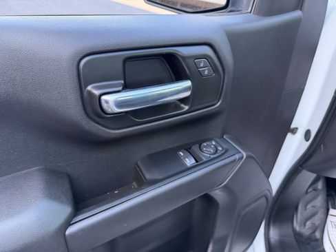 Used 2025 Chevrolet Silverado 1500 W/T RWD image 13