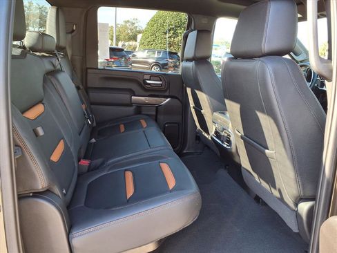 Used 2023 GMC Sierra 2500 AT4 w/ Gooseneck/5TH Wheel Package image 15