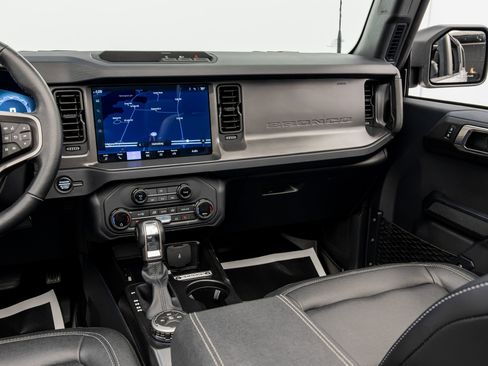 Used 2025 Ford Bronco Big Bend AWD/4WD image 37