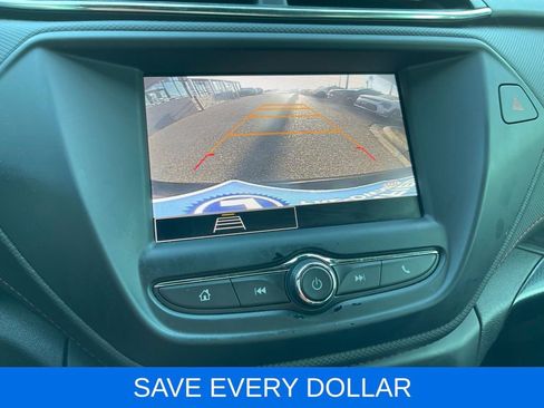Used 2023 Chevrolet TrailBlazer RS FWD image 10