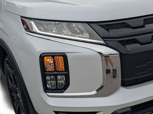 New 2026 Mitsubishi Outlander Sport LE image 9