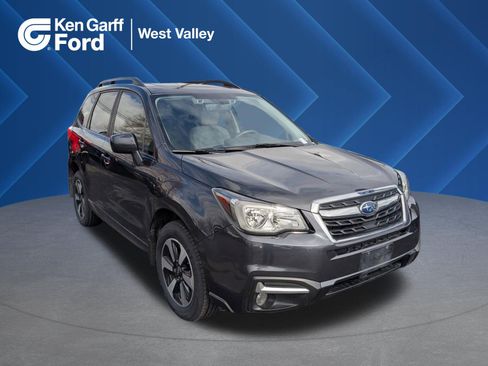Used 2018 Subaru Forester 2.5i Premium image 1