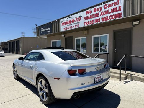 Used 2011 Chevrolet Camaro SS w/ RS Package RWD image 5