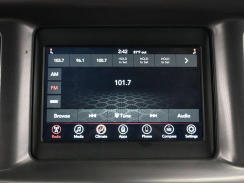 Used 2022 Dodge Charger SXT RWD image 22