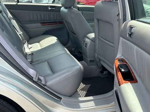 Used 2002 Toyota Camry LE FWD image 33