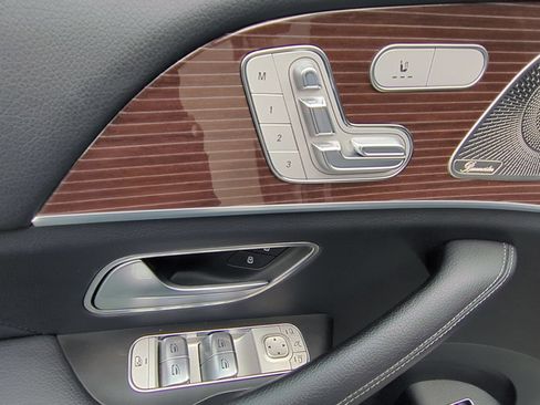 Used 2022 Mercedes-Benz GLE 350 4MATIC image 12