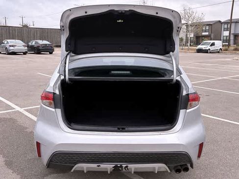 Used 2022 Toyota Corolla SE image 34