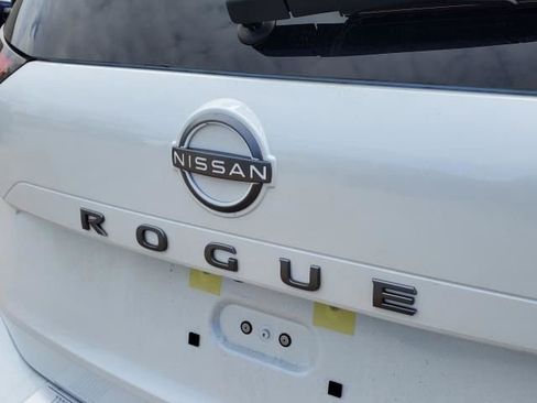 New 2026 Nissan Rogue Platinum w/ Platinum Premium Package image 17