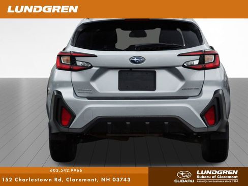 Used 2024 Subaru Crosstrek 2.0i Premium image 25