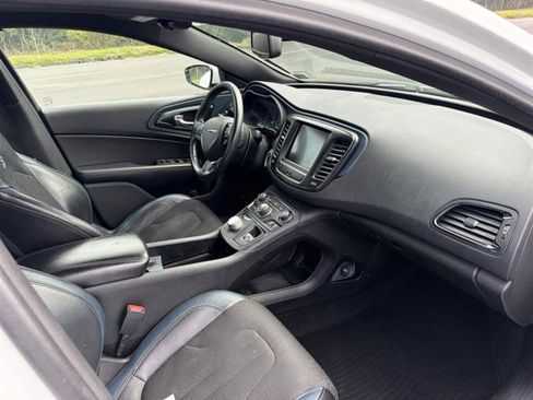 Used 2016 Chrysler 200 S w/ Navigation & Sound Group I AWD/4WD image 8
