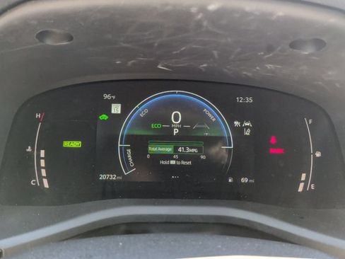 Used 2025 Toyota Camry LE w/ Convenience Package FWD image 22