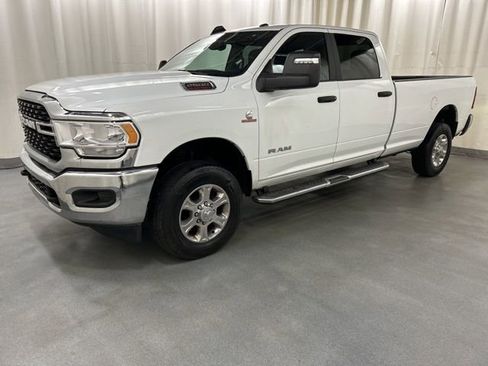 Used 2023 RAM 2500 Big Horn w/ Level 1 Equipment Group image 2