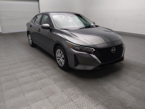 Used 2024 Nissan Sentra S FWD image 13