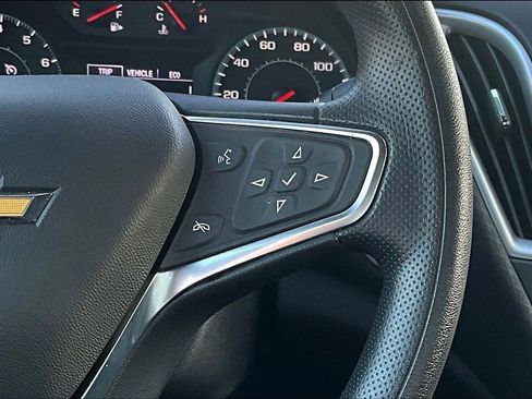 Used 2024 Chevrolet Malibu LT image 12