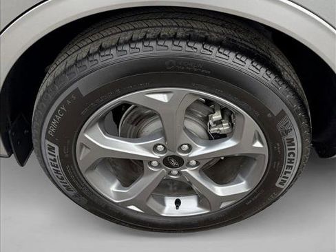 Used 2024 Ford Escape ST-Line image 9