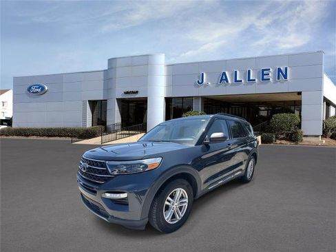 Certified 2023 Ford Explorer XLT w/ Equipment Group 202A RWD image 1