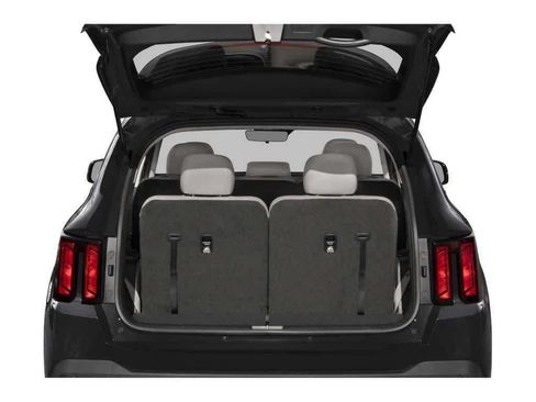 Certified 2026 Kia Sorento S w/ S Panoramic Sunroof Package FWD image 7