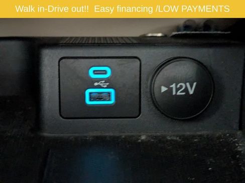 Used 2022 Ford Escape SE FWD image 21