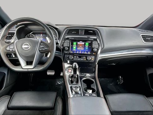 Used 2023 Nissan Maxima SR w/ Sport Mat Group FWD image 16