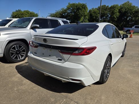 Used 2026 Toyota Camry XSE w/ Premium Plus Package FWD image 4