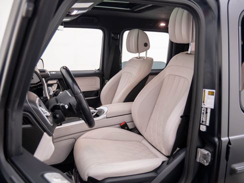 Used 2023 Mercedes-Benz G 550 image 18