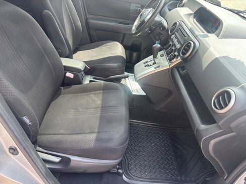 Used 2009 Scion xB FWD image 14