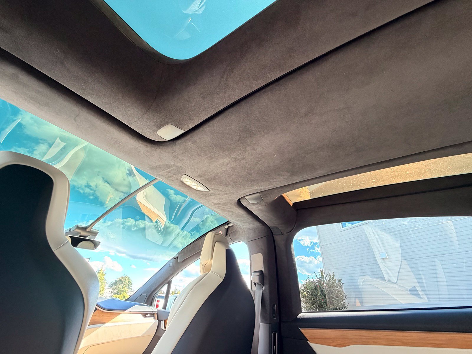 Used 2019 Tesla Model X 75D AWD/4WD image 42