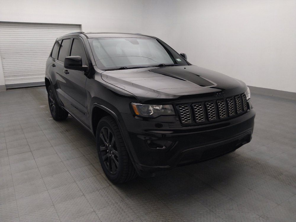 Used 2020 Jeep Grand Cherokee Altitude AWD/4WD image 14