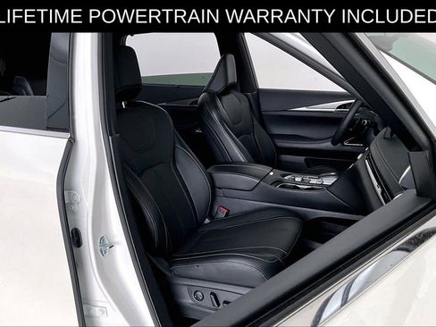Certified 2025 INFINITI QX60 Luxe w/ Black Edition FWD image 9