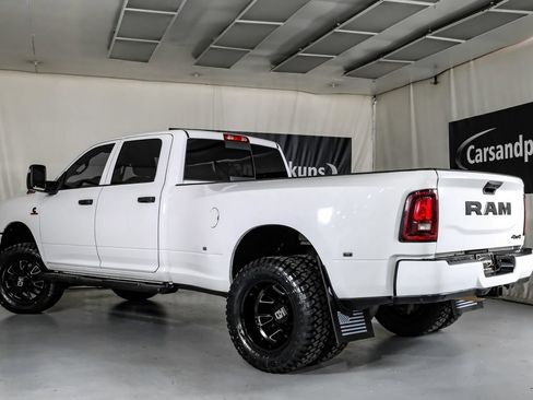 Used 2025 RAM 3500 Tradesman AWD/4WD image 11