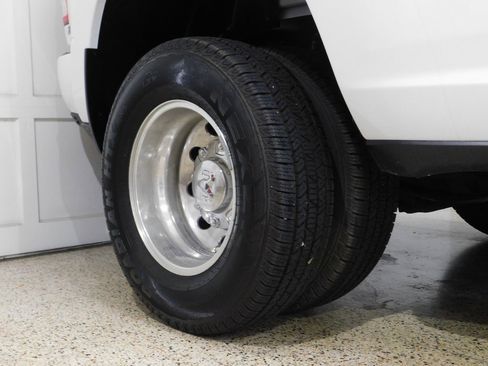 Used 2024 RAM 3500 Big Horn w/ Level 1 Equipment Group image 13